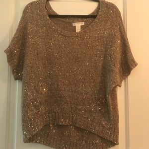 Light weight sweater